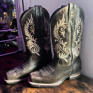 boots made in mexico